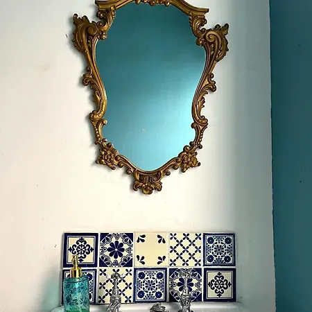 Charming Retreat With Garden - Sleeps 12 Μπρίστολ